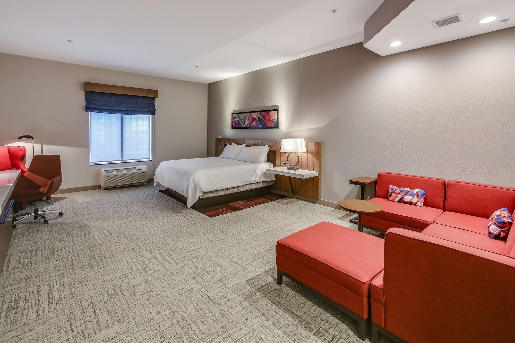 Hilton Garden 3*